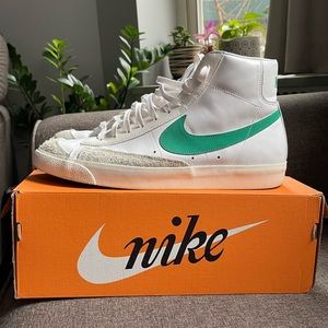 Nike Blazer Mid 77 Lucid Green 9/10